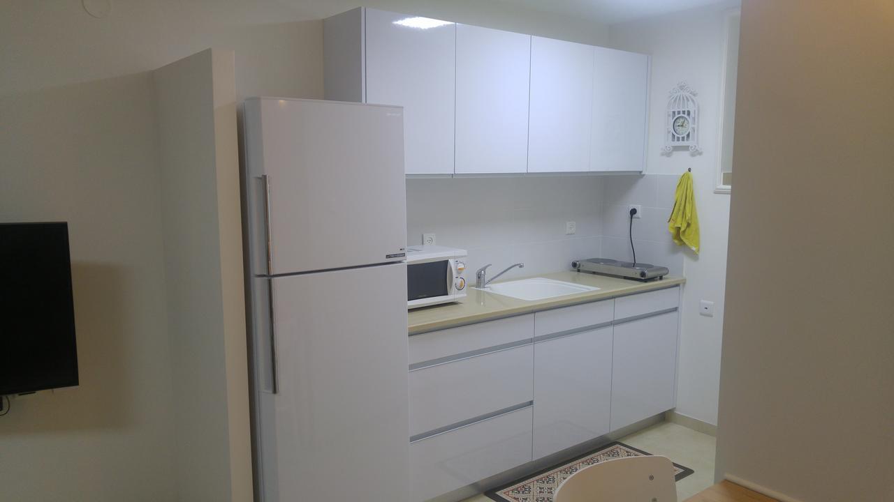Sabba'S Apartment Kefar Sava Exterior photo